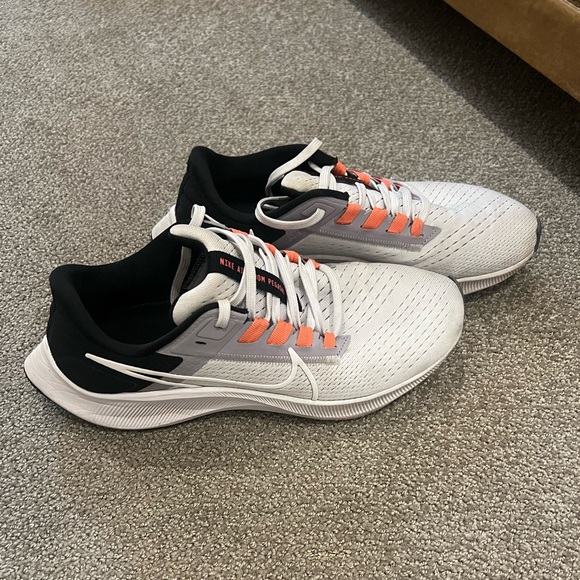 Nike Pegasus sneakers - Picture 4 of 6